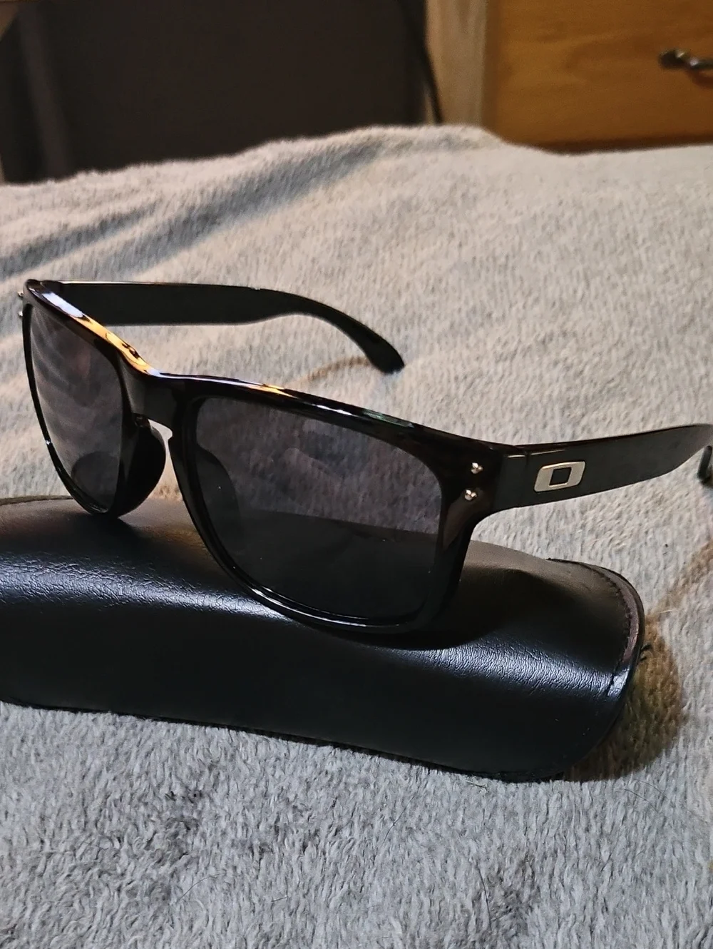 Oakley Holbrook New Mens